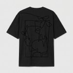 Loose-fitting T-shirt